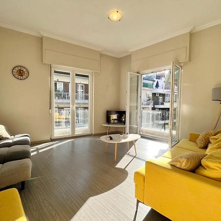 Wsd Golden Times 8 Apartment Hotel เอเธนส์ ภายนอก รูปภาพ