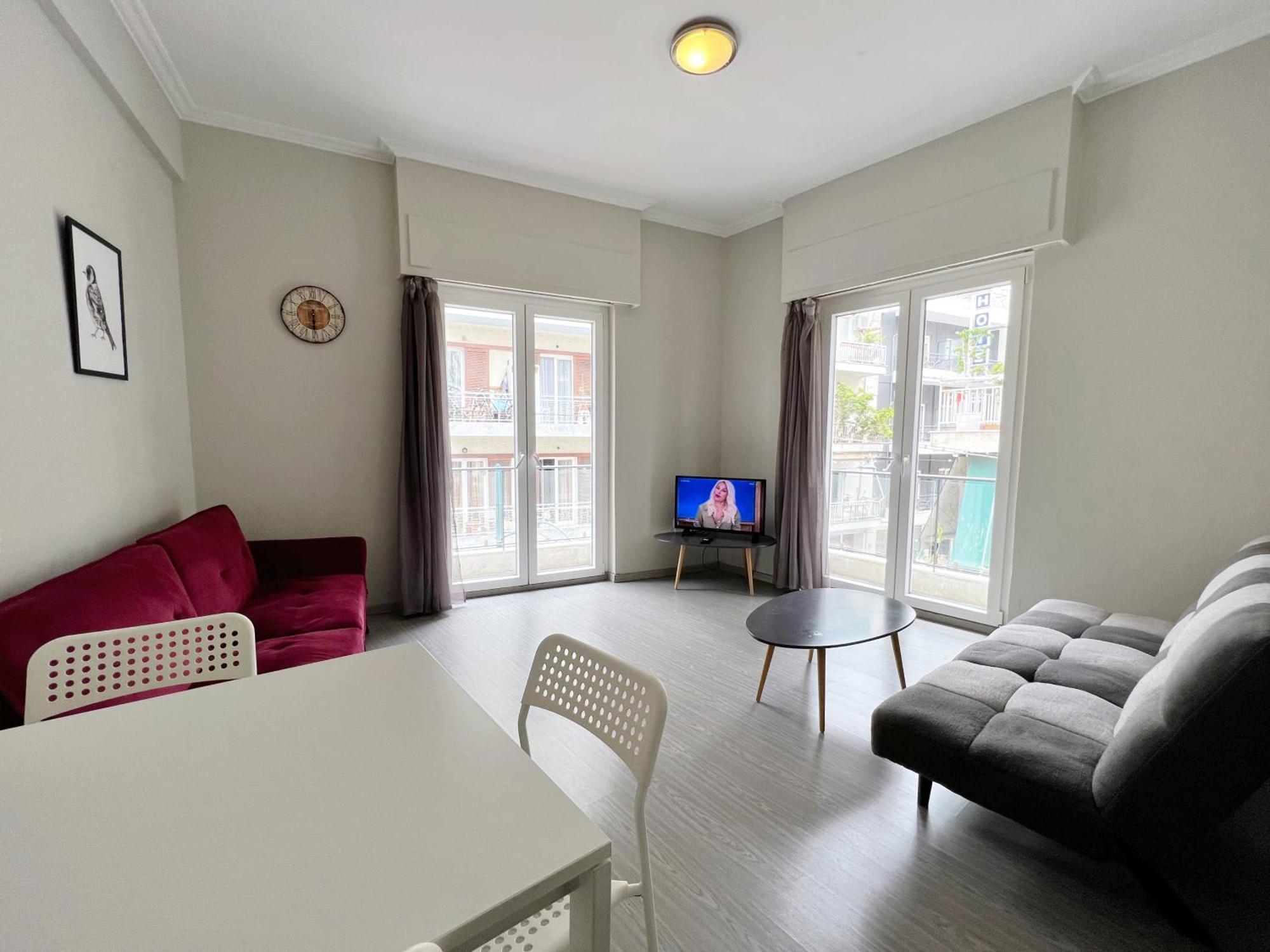 Wsd Golden Times 8 Apartment Hotel เอเธนส์ ภายนอก รูปภาพ